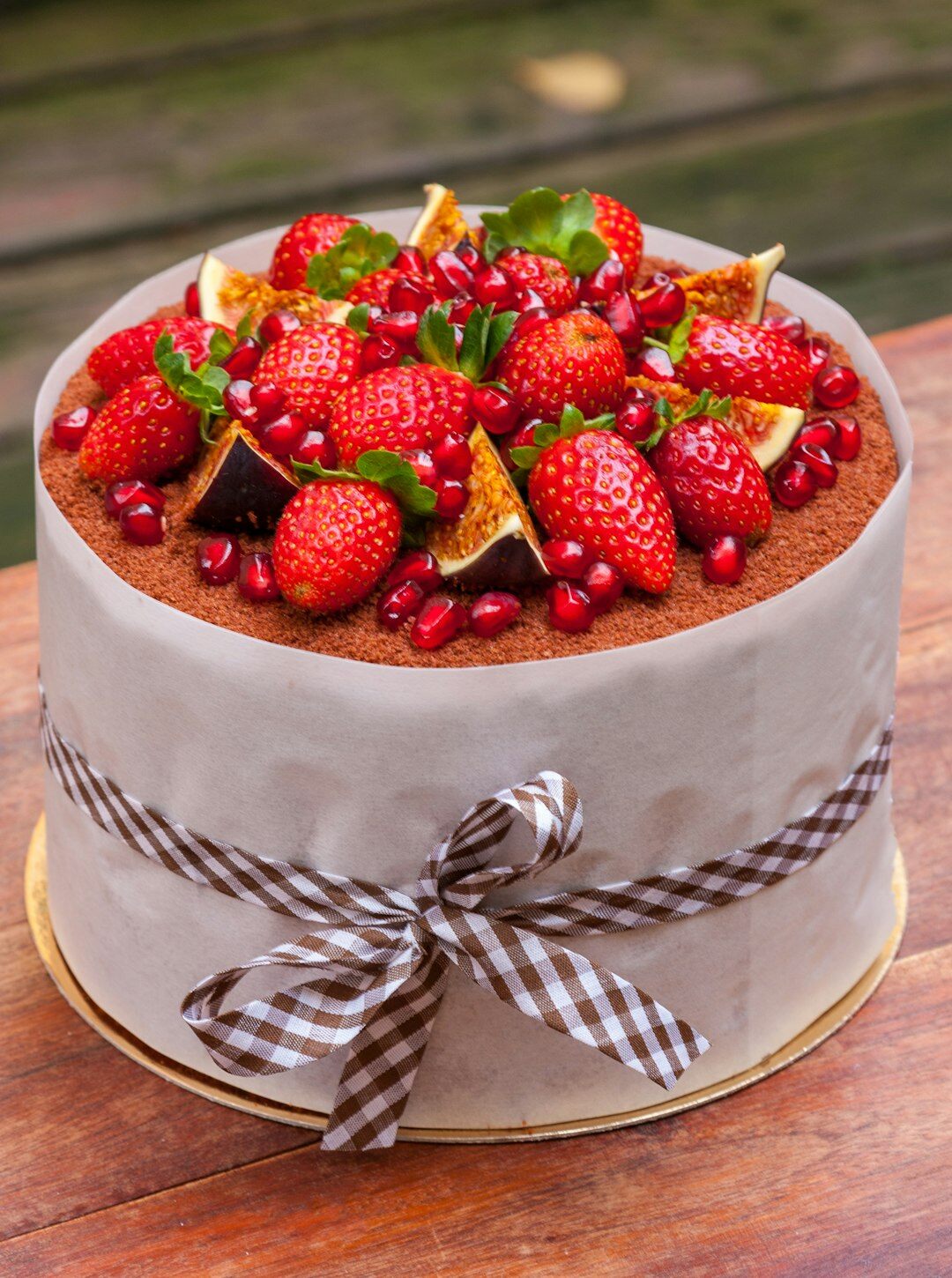 luxury birthday cake